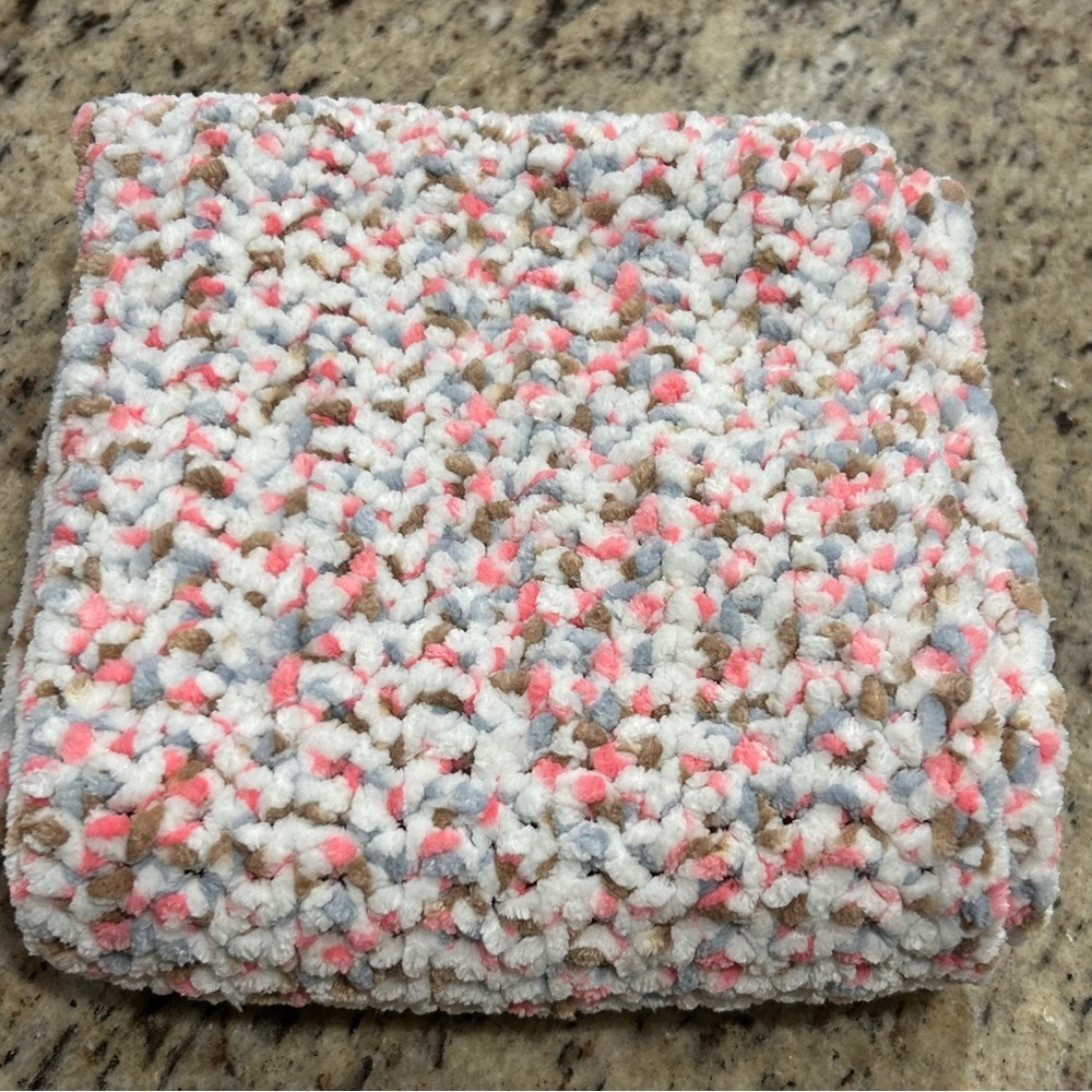 🌿Multicolor Chunky Crocheted Knit‎ Infinity Scarf
